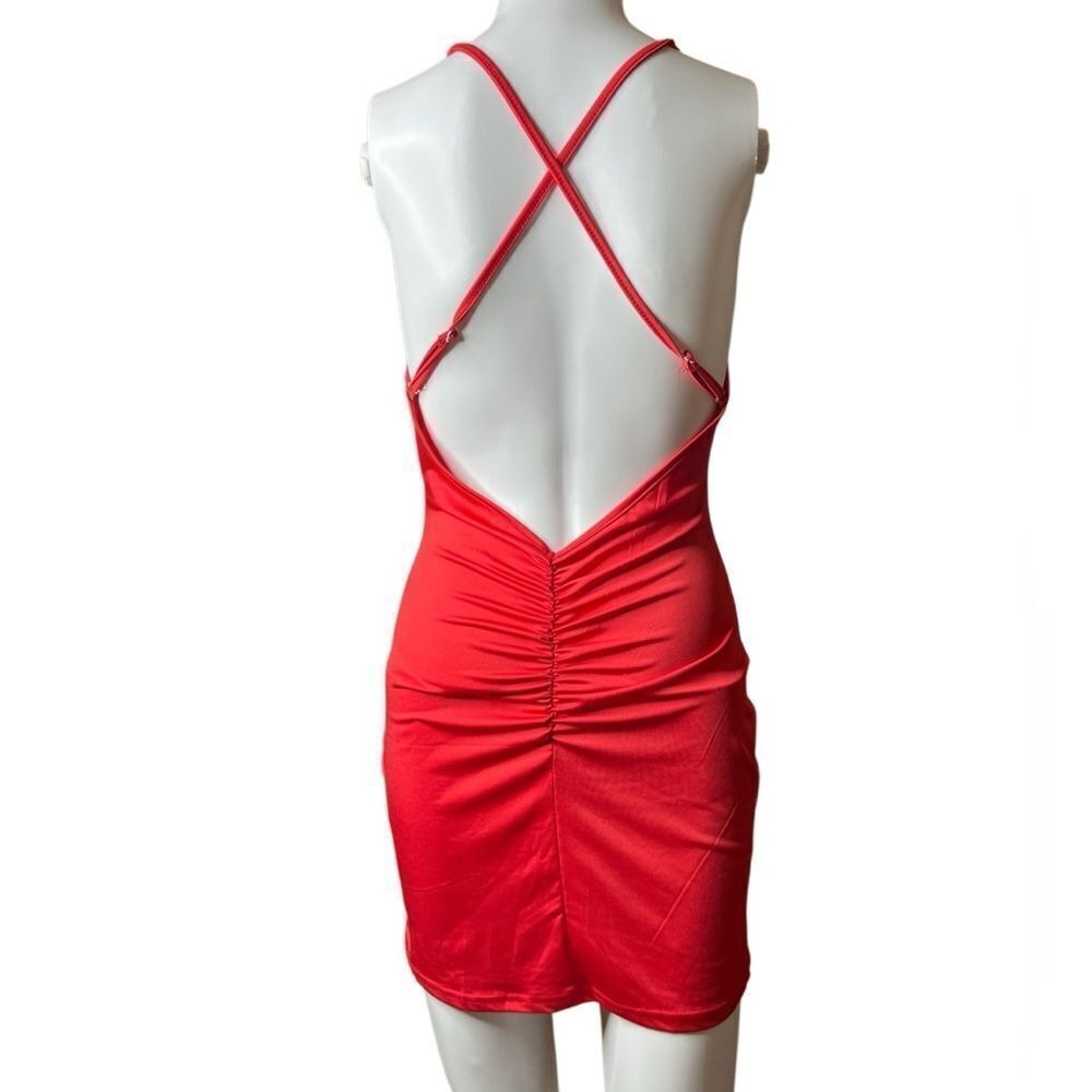 Red Sleeveless Bodycon Scrunch Butt Dress Size Small - Picture 2 of 2
